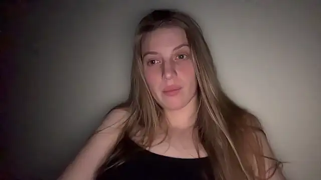 Ella-82 online show from February 25, 2025, 2:26 pm