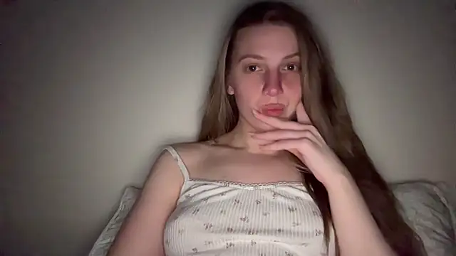 Ella-82 online show from February 22, 2025, 2:50 am