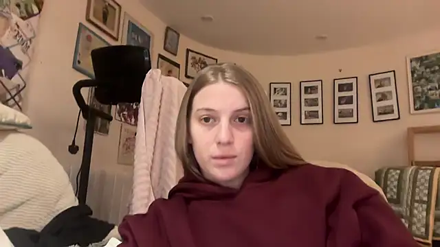 Ella-82 online show from February 13, 2025, 3:03 pm