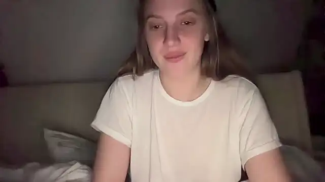 Ella-82 online show from March 7, 2025, 10:32 pm