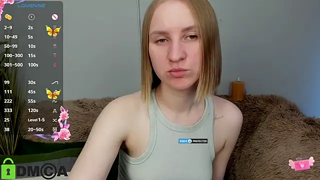 Snapshot of BeautyBlondy chatting on June 10, 2026, 12:39 pm BeautyBlondy online show from June 10, 2026, 12:39 pm
