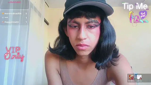 boysLittle online show from April 19, 2026, 1:34 pm