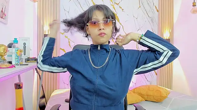 gabriela cortez online show from January 18, 2026, 12:52 pm