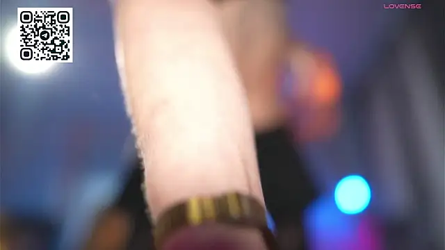 Snapshot of vse_sukki chatting on February 20, 2026, 6:19 am vse sukki online show from February 20, 2026, 6:19 am