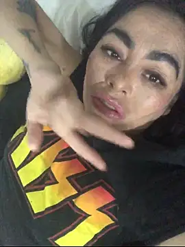 lashula online show from November 8, 2025, 4:05 am