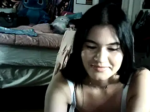 nikkikittyx3 online show from January 22, 2025, 7:35 am