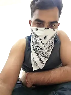 13lusty online show from March 5, 2025, 10:11 am