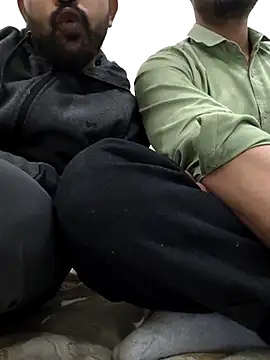 13lusty online show from March 10, 2025, 5:33 am