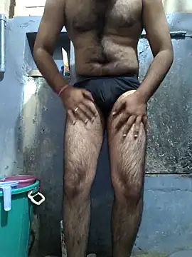 13lusty online show from March 1, 2026, 4:56 am