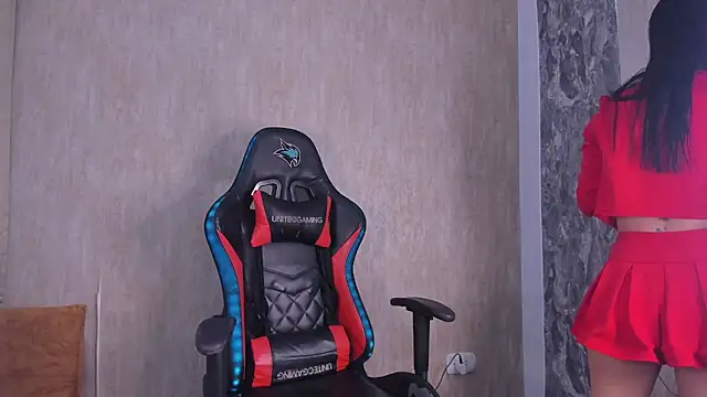 StefanyRousse online show from November 22, 2025, 11:42 am