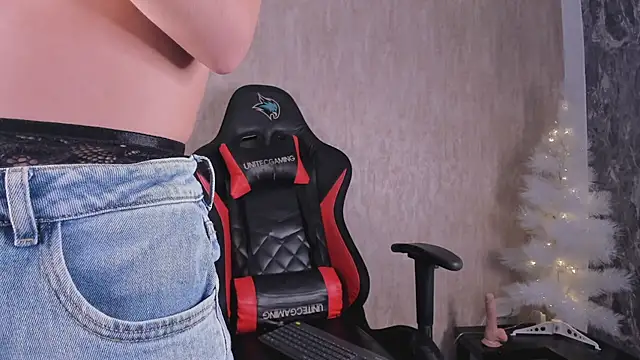 StefanyRousse online show from December 17, 2025, 11:37 am