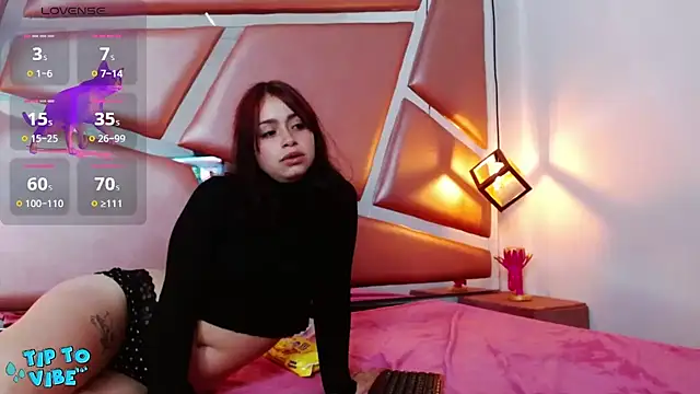 HiddenDesireFx online show from February 7, 2025, 1:22 pm