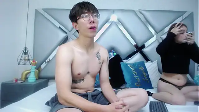 HiddenDesireFx online show from February 1, 2025, 4:03 am