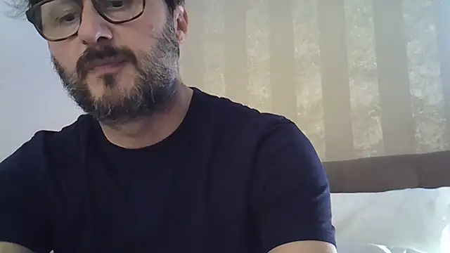 Snapshot of Cellino4 chatting on January 30, 2025, 8:53 pm Cellino4 online show from January 30, 2025, 8:53 pm