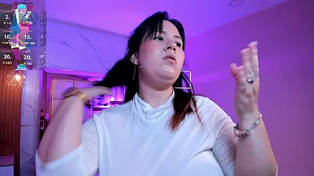 Snapshot of zoes_milee chatting on January 19, 2026, 11:36 am zoes milee online show from January 19, 2026, 11:36 am