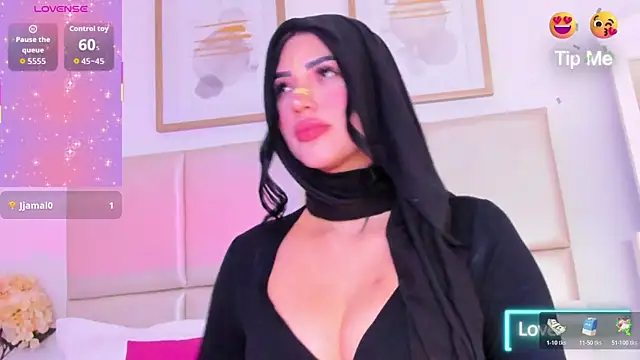 Snapshot of taylorsmiiith_ chatting on February 27, 2026, 7:14 pm taylorsmiiith online show from February 27, 2026, 7:14 pm