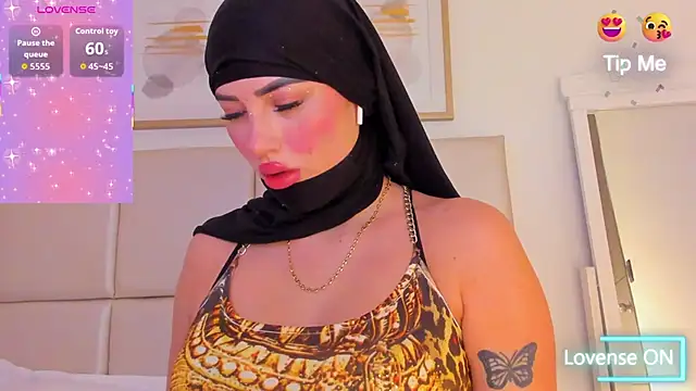 Snapshot of taylorsmiiith_ chatting on February 25, 2026, 7:14 pm taylorsmiiith online show from February 25, 2026, 7:14 pm