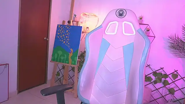 Zoee 0 online show from January 18, 2025, 1:30 am