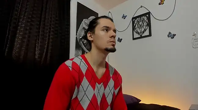 maxi styles online show from February 25, 2025, 7:38 pm