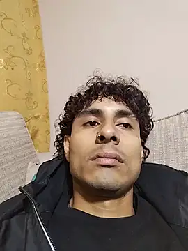 Snapshot of Saweetieyblacksnake chatting on July 21, 2026, 2:25 am Saweetieyblacksnake online show from July 21, 2026, 2:25 am