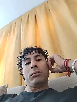 Snapshot of Saweetieyblacksnake chatting on July 30, 2026, 12:59 pm Saweetieyblacksnake online show from July 30, 2026, 12:59 pm