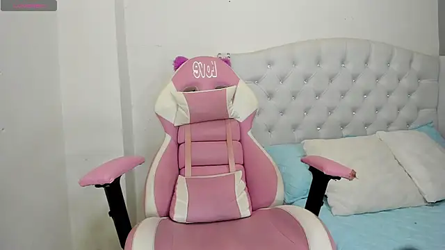 Alana ponsee online show from February 1, 2025, 2:58 am