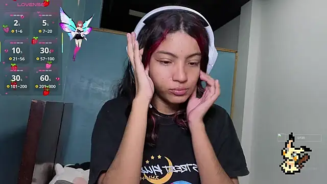 Lovelyamyy online show from September 23, 2025, 1:07 pm