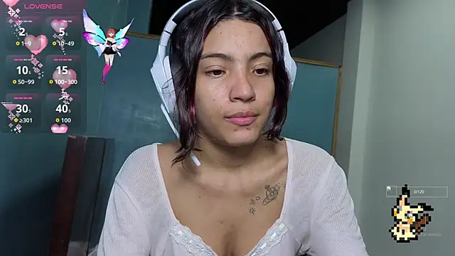 Lovelyamyy online show from November 9, 2025, 2:26 am