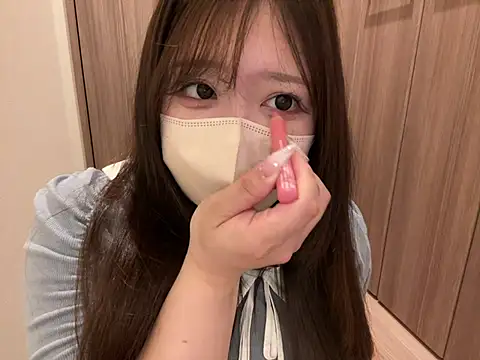 Snapshot of Atashi_Hcup chatting on June 1, 2026, 1:44 pm Atashi Hcup online show from June 1, 2026, 1:44 pm