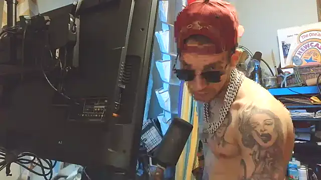 Snapshot of Aru916 chatting on November 30, 2025, 9:04 pm Aru916 online show from November 30, 2025, 9:04 pm