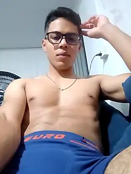 HornyTiger744 online show from January 15, 2026, 11:52 pm