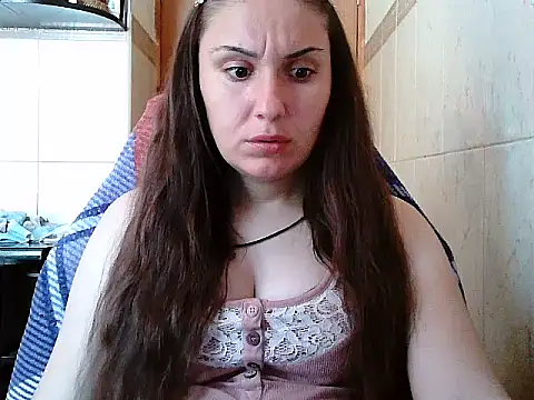 Yuliia30 online show from July 19, 2026, 10:01 am