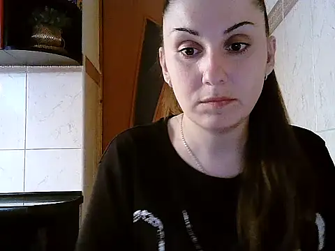 Yuliia30 online show from April 7, 2026, 12:51 pm