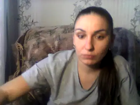 Yuliia30 online show from February 19, 2025, 12:11 pm