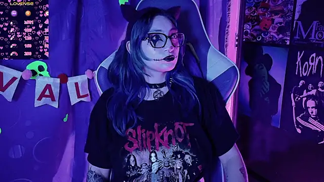 Snapshot of Kimlennox_ chatting on February 18, 2026, 1:40 pm Kimlennox online show from February 18, 2026, 1:40 pm