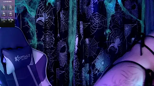 Snapshot of Kimlennox_ chatting on October 26, 2025, 1:33 pm Kimlennox online show from October 26, 2025, 1:33 pm