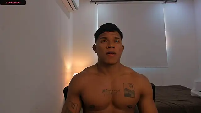 maxsteel177 online show from February 7, 2025, 10:52 pm