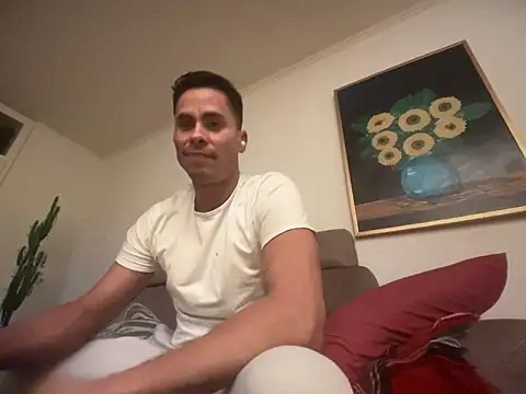 Marcolatin100 online show from February 22, 2025, 12:16 am