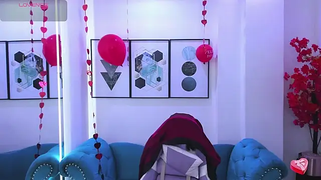 Akaza Hakuji  online show from February 13, 2026, 12:38 pm