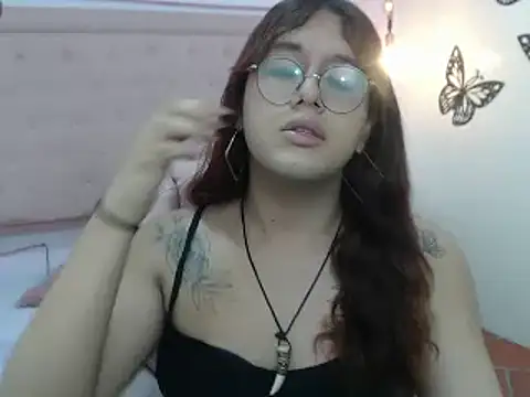 kathepickmanx online show from March 20, 2025, 3:13 am