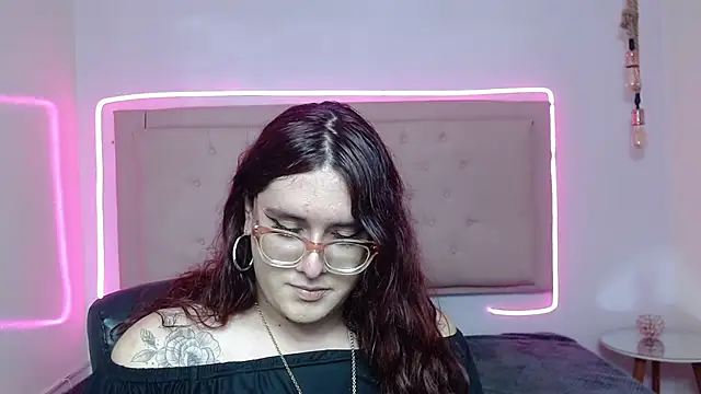 kathepickmanx online show from October 1, 2025, 3:33 am