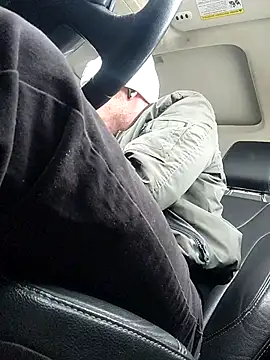 SoxxyNsh online show from December 3, 2025, 7:46 pm