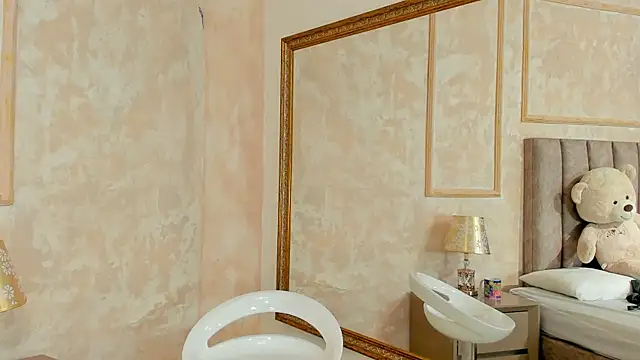 LilaBeily online show from January 13, 2025, 1:45 am