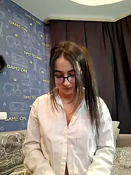 LittleX Angel online show from January 24, 2025, 9:06 am