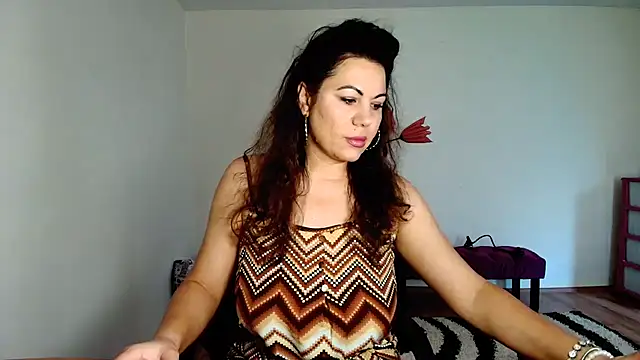 Snapshot of VixenVibesX chatting on June 13, 2026, 8:01 am VixenVibesX online show from June 13, 2026, 8:01 am