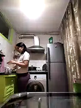 Snapshot of Rosanna_Rennie chatting on March 19, 2025, 4:13 pm Rosanna Rennie online show from March 19, 2025, 4:13 pm