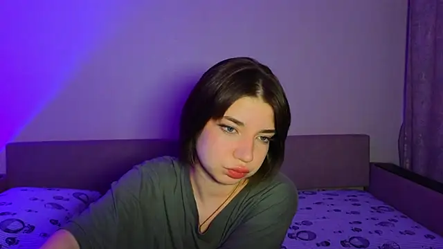 CassJonn online show from December 5, 2025, 6:50 pm