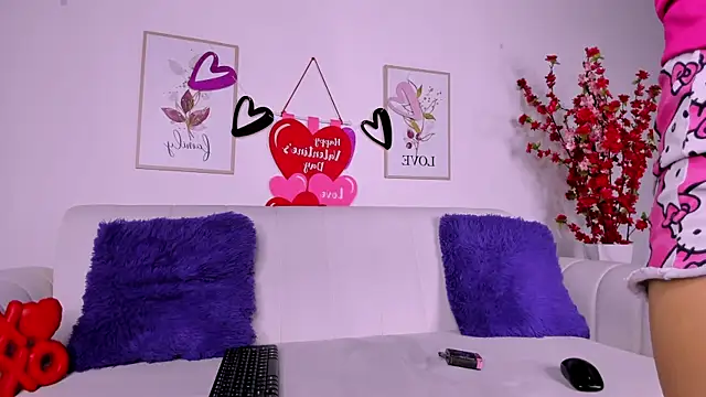 Snapshot of Kathe_slim chatting on February 13, 2025, 9:17 pm Kathe slim online show from February 13, 2025, 9:17 pm