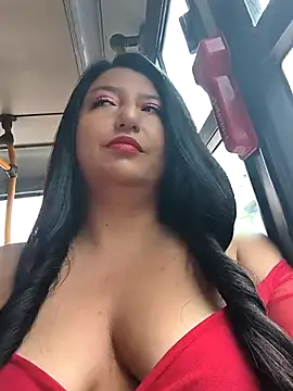 Melyy Edii online show from April 12, 2026, 6:33 pm