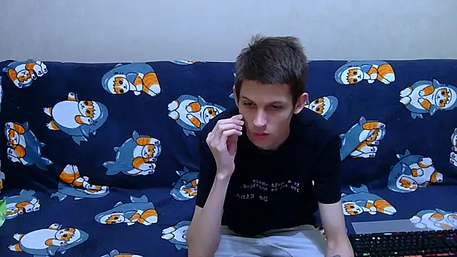 Lester Broo online show from June 24, 2026, 10:07 pm